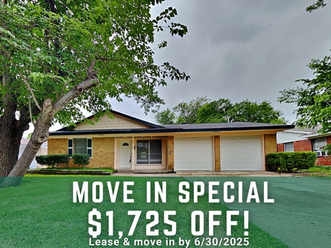 property at 4427 Live Oak Dr