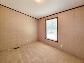 10754 Lake Shore Dr in Conroe, TX - Building Photo - Building Photo