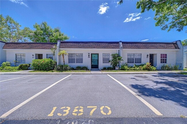 property at 13870 Oakwood Ln