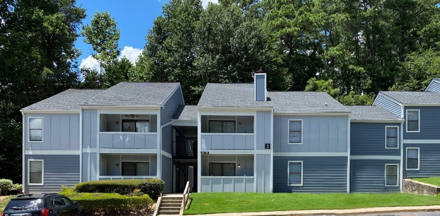 The Timbers Apartment Homes in Lilburn, GA - Building Photo