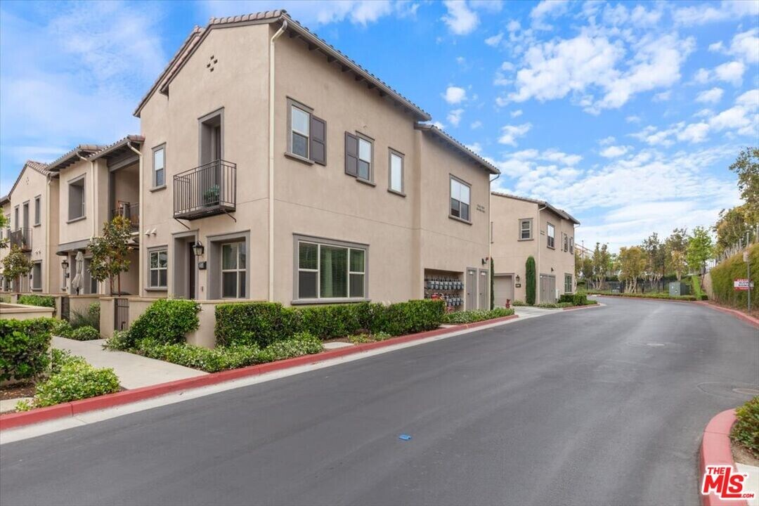 12142 Blue Sky Ct in Whittier, CA - Building Photo