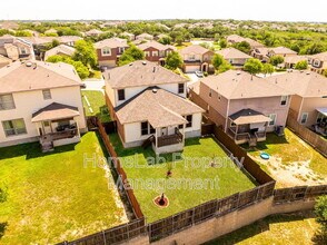 3411 Mentone Way in San Antonio, TX - Building Photo - Building Photo