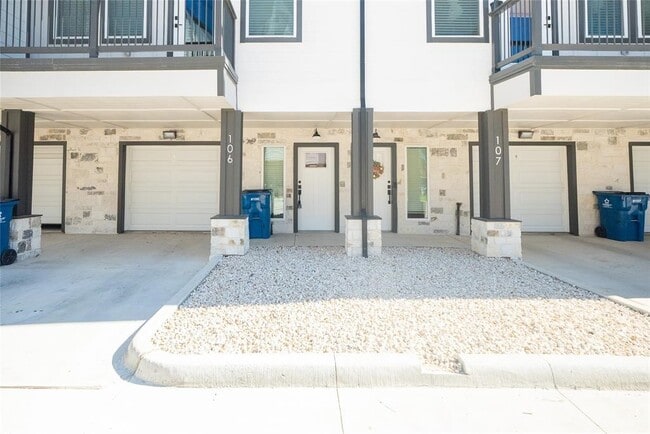 property at 2519 Washington St