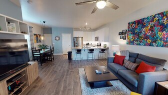 14936 S Emerald Pools Ln in Bluffdale, UT - Building Photo