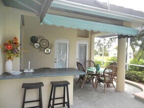 811 W Henry St in Punta Gorda, FL - Building Photo - Building Photo