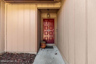 8066 Le Havre Dr N in Jacksonville, FL - Building Photo - Building Photo