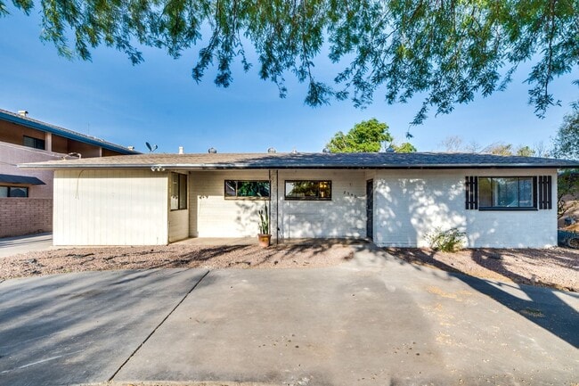 2940 N Cherry Ave in Tucson, AZ - Building Photo - Building Photo