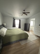 9812 W Cherokee Dr in Salida, CO - Foto de edificio - Building Photo