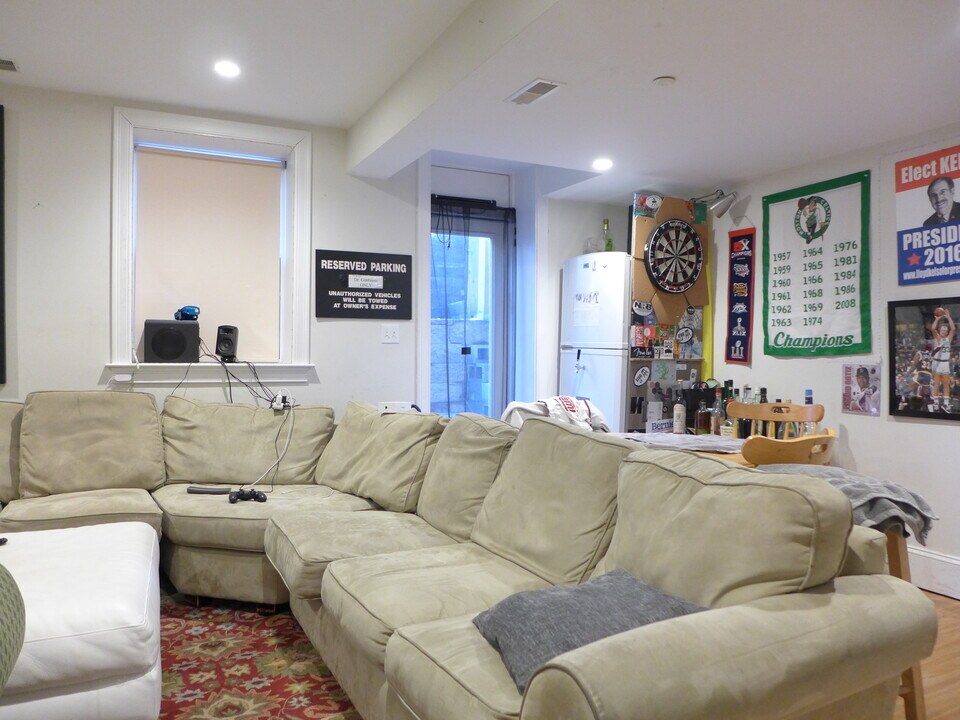 5 Highland Park Ave in Boston, MA - Building Photo