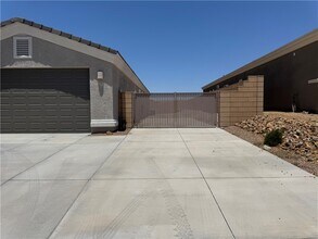 2749 Wilderness Ln in Bullhead City, AZ - Building Photo - Building Photo