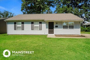 357 Amesbury Dr in Columbus, OH - Building Photo