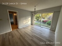 34128 Larch St in Abbotsford, BC - Building Photo - Building Photo