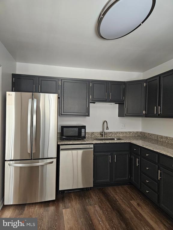 property at 6322 Bentham Ct