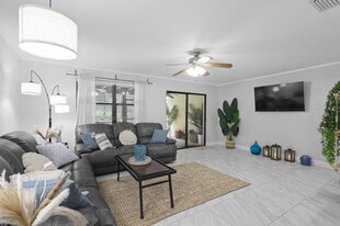 4416 Fuschia Cir S in Palm Beach Gardens, FL - Building Photo