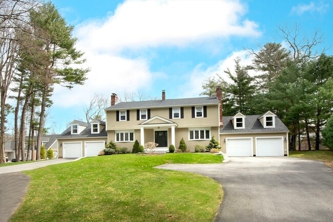 property at 476 King St