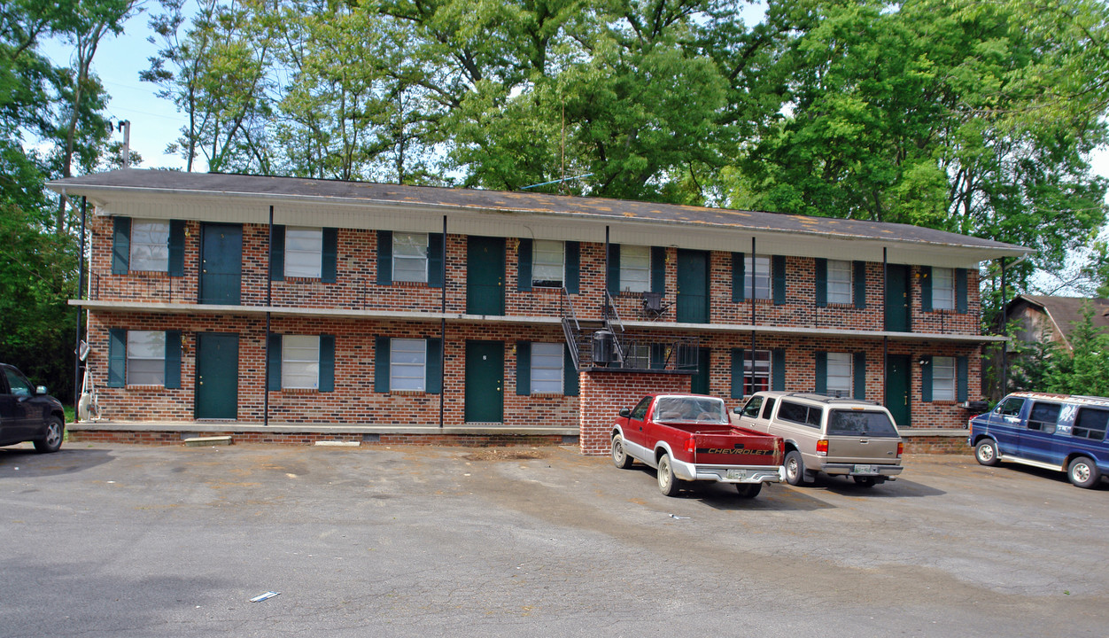 730-746 NW Hiwassee Ave in Cleveland, TN - Building Photo