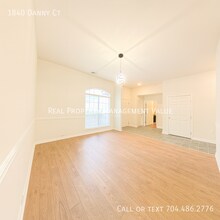 1840 Danny Ct in Matthews, NC - Building Photo - Building Photo