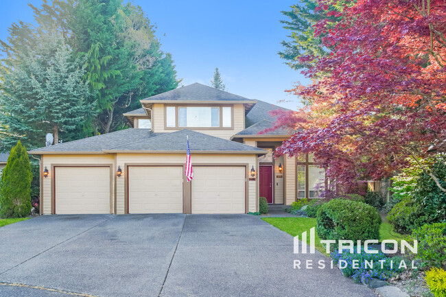 property at 17821 90th Ave E