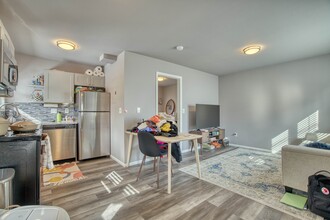 1216 Pleasant St in Boulder, CO - Building Photo - Interior Photo