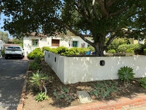 1979 Allen Ave in Altadena, CA - Building Photo - Building Photo