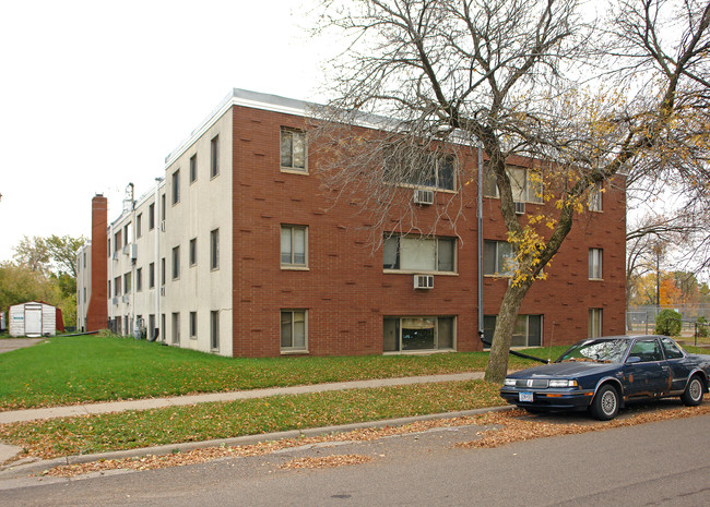 Lawson Arms Apartments in St. Paul, MN - Foto de edificio - Building Photo