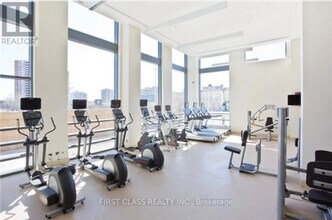 195 Bonis Ave in Toronto, ON - Building Photo - Building Photo