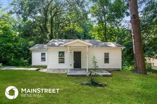 120 Hemphill School Rd NW in Atlanta, GA - Building Photo