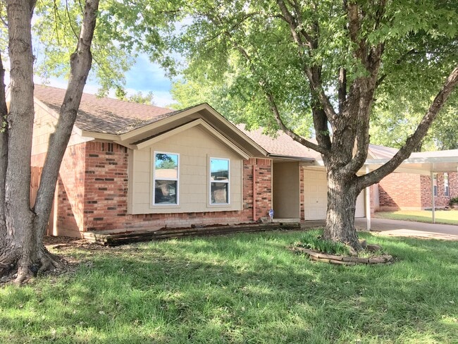 property at 1804 SE 8th St
