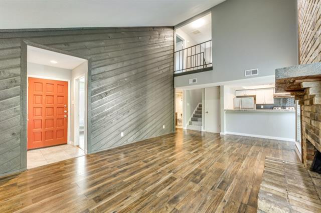 2211 Heritage in Carrollton, TX - Building Photo - Building Photo