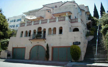 626 Beacon St in Oakland, CA - Foto de edificio - Building Photo