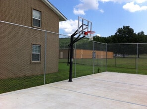 Parklane Apartments in Danville, AR - Building Photo - Building Photo