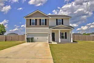 29 Quarter Horse Run NE in Ludowici, GA - Building Photo