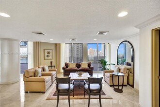 100 S Birch Rd in Fort Lauderdale, FL - Building Photo - Building Photo