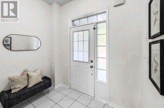 49 Rimrock Cres in Whitby, ON - Building Photo - Building Photo