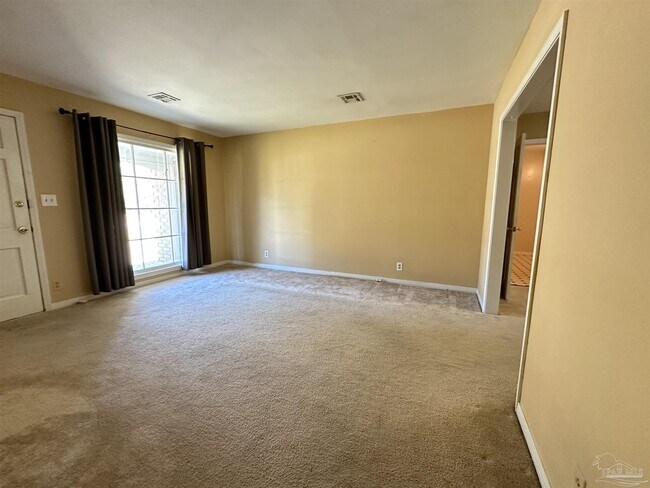 5560 Homewood Rd in Pensacola, FL - Building Photo - Building Photo