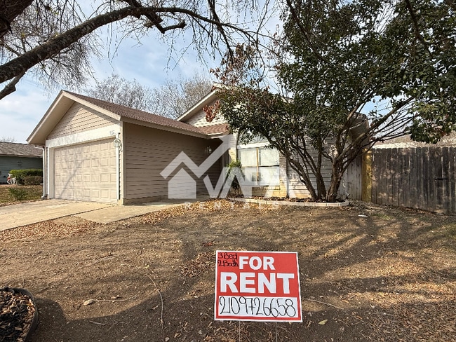 8659 Serena in San Antonio, TX - Foto de edificio - Building Photo