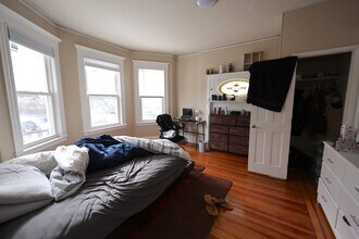 33 Ridgemont St, Unit 1 in Boston, MA - Foto de edificio - Building Photo