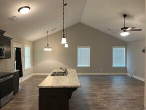 232 Allentown Ln in Macon, GA - Building Photo - Building Photo