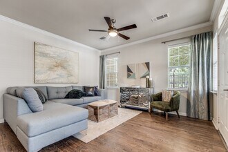 The Brodie at Cinco Ranch in Katy, TX - Foto de edificio - Building Photo