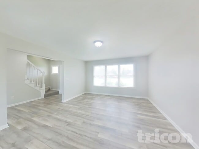 106 Sunburst Cir in Alexandria, IN - Building Photo - Building Photo