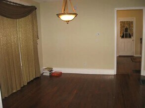 26 Bigelow St, Unit Apt. 2 in Binghamton, NY - Building Photo - Building Photo