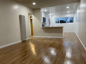 2117 247th St, Unit 2117 in Lomita, CA - Building Photo - Building Photo