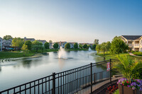 Parkway Lakeside in O'Fallon, IL - Building Photo - Building Photo