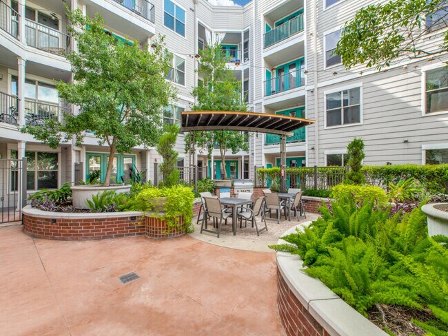 24Eleven Washington photo'