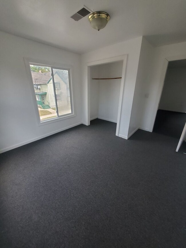 1027 Albert St in Racine, WI - Building Photo - Building Photo