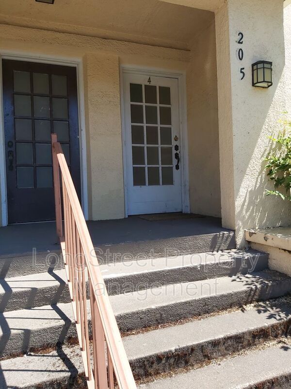 205 NW Kings Blvd in Corvallis, OR - Building Photo - Building Photo