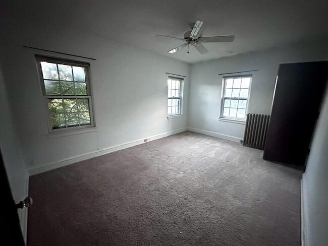 2921 Sunset Blvd in Minneapolis, MN - Building Photo - Building Photo