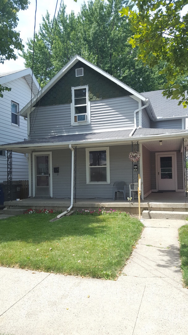 property at 2341 Caledonia St