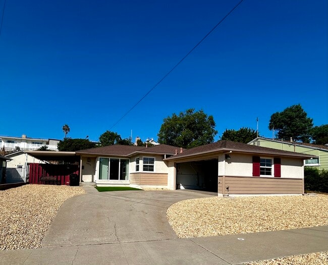 property at 4830 Elsa Rd