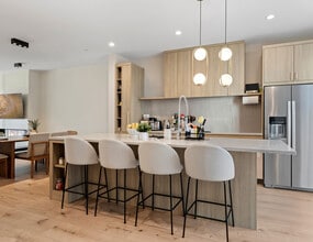 3007 Birch Ln in River Grove, IL - Building Photo - Building Photo